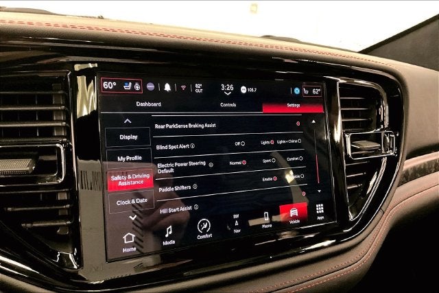 2024 Dodge Durango R/T Premium AWD-Sunroof-Adaptive Cruise-Htd/Cooled Leather