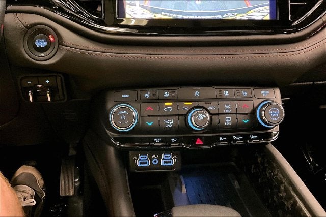 2025 Dodge Durango R/T Premium AWD-Sunroof-Adaptive Cruise-Htd/Cooled Leather