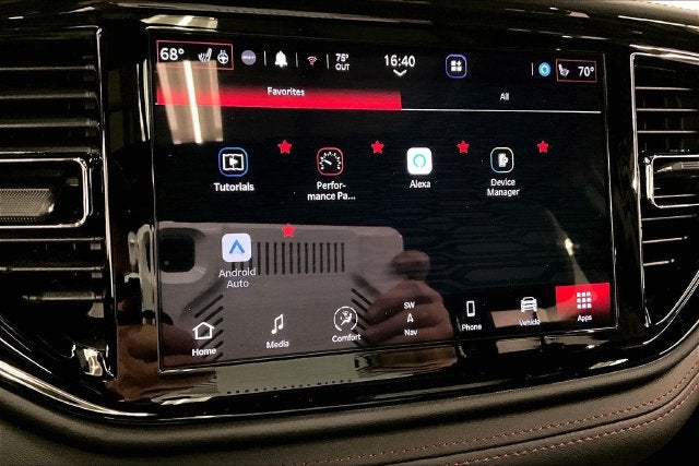 2025 Dodge Durango R/T Premium AWD-Sunroof-Adaptive Cruise-Htd/Cooled Leather