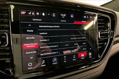 2025 Dodge Durango R/T Premium AWD-Sunroof-Adaptive Cruise-Htd/Cooled Leather