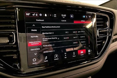 2025 Dodge Durango R/T Premium AWD-Sunroof-Adaptive Cruise-Htd/Cooled Leather