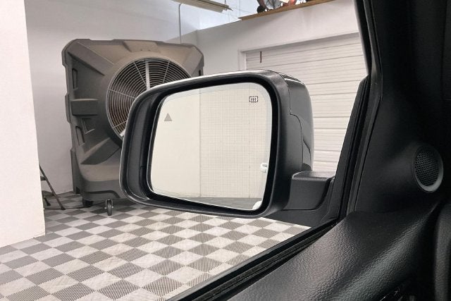 2025 Dodge Durango R/T Plus AWD-Sunroof-Adaptive Cruise-Htd/Cooled Leather
