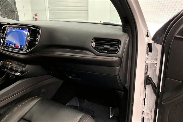 2025 Dodge Durango R/T Plus 4x4 - Blacktop Pkg - Sunroof - Htd/Cooled Leather