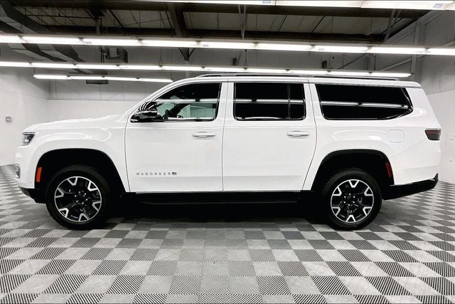 2025 Jeep Wagoneer L Series III