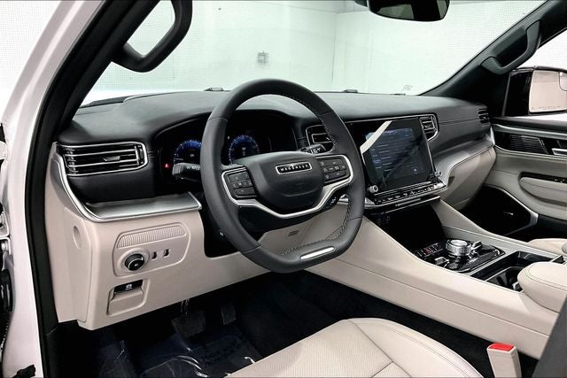 2025 Jeep Wagoneer L Series III