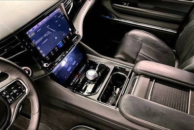 2024 Jeep Grand Wagoneer L Series II 4x4-Pano Roof-Htd/Cooled Massaging Leather