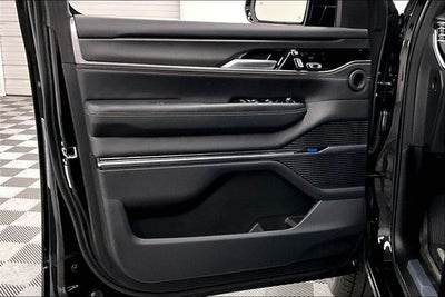 2024 Jeep Grand Wagoneer L Series II 4x4-Pano Roof-Htd/Cooled Massaging Leather