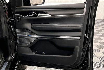 2024 Jeep Grand Wagoneer L Series II 4x4-Pano Roof-Htd/Cooled Massaging Leather