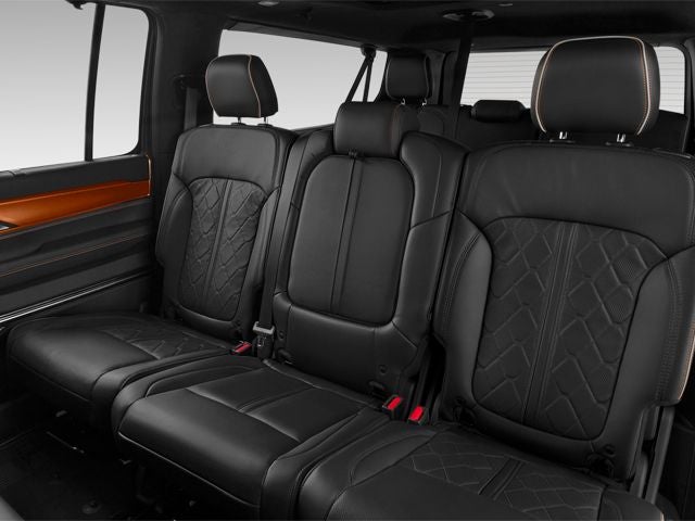 2024 Jeep Grand Wagoneer L Series III 4X4-Navigation-Adaptive Cruise Control