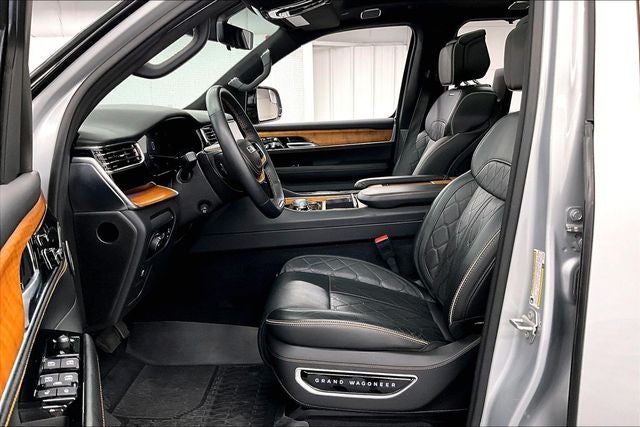 2024 Jeep Grand Wagoneer L Series III 4x4-Pano Roof-Htd/Cooled Massaging Leather