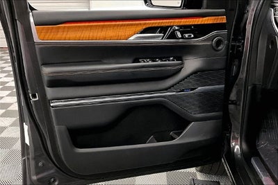 2025 Jeep Grand Wagoneer L Series III 4x4-Pano Roof-Htd/Cooled Massaging Leather
