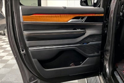 2025 Jeep Grand Wagoneer L Series III 4x4-Pano Roof-Htd/Cooled Massaging Leather