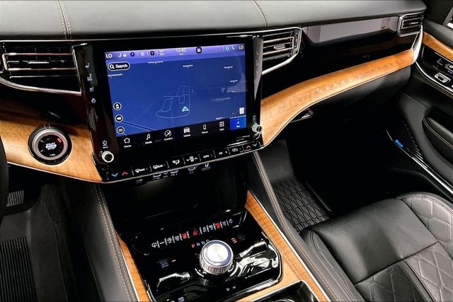 2025 Jeep Grand Wagoneer L Series III 4x4-Pano Roof-Htd/Cooled Massaging Leather-DVD