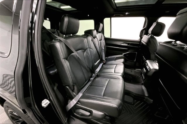 2023 Jeep Wagoneer Series II 4x4-Pano Roof-Adaptive Cruise-Htd/Cooled Leather