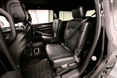 2025 Jeep Wagoneer Series II 4X4-Panoramic Roof-Navigation
