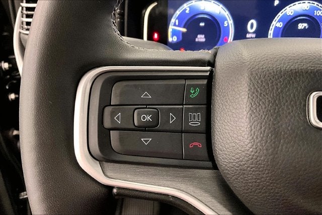 2025 Jeep Wagoneer Series II 4X4-Panoramic Roof-Navigation