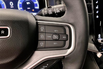 2025 Jeep Wagoneer Series II 4X4-Panoramic Roof-Navigation
