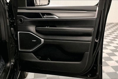 2023 Jeep Wagoneer Series II