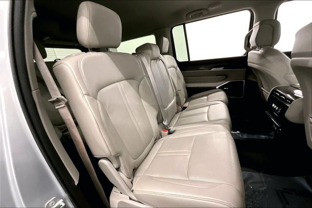2022 Jeep Wagoneer Series II 4x4 - Adaptive Cruise - Htd/Cooled Leather