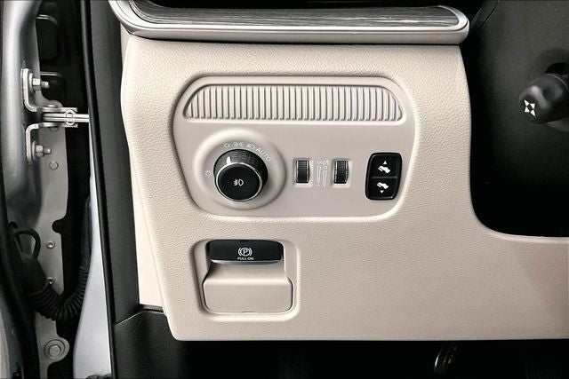2022 Jeep Wagoneer Series II 4x4 - Adaptive Cruise - Htd/Cooled Leather