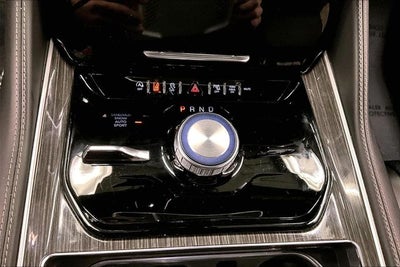 2022 Jeep Wagoneer Series II 4x4 - Htd/Cooled Leather - Adaptive Cruise