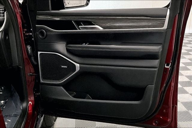 2022 Jeep Wagoneer Series II