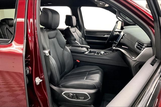 2022 Jeep Wagoneer Series II