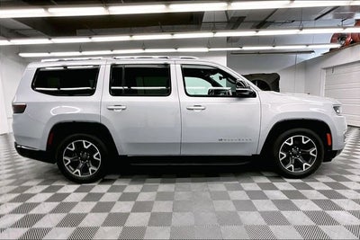 2023 Jeep Wagoneer Series III