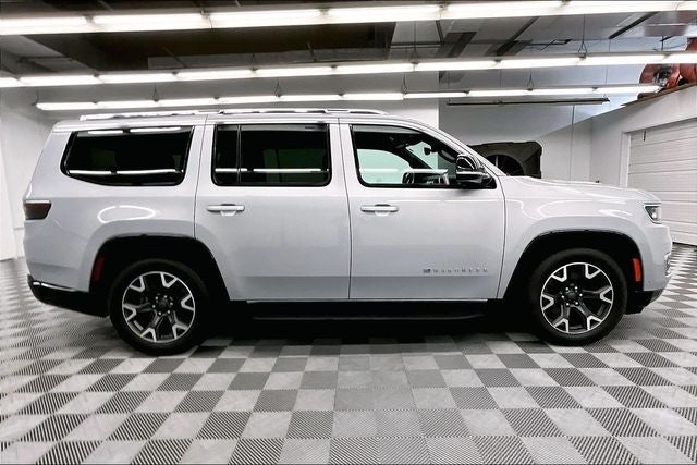 2023 Jeep Wagoneer Series III