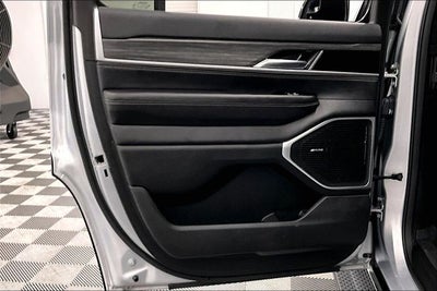 2023 Jeep Wagoneer Series III
