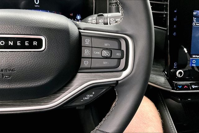 2023 Jeep Wagoneer Series III