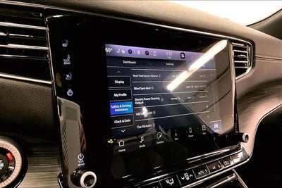 2023 Jeep Wagoneer Series III