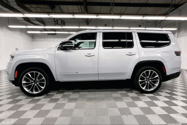 2025 Jeep Wagoneer Series III 4x4 - Pano Roof - Htd/Cooled Leather - DVD