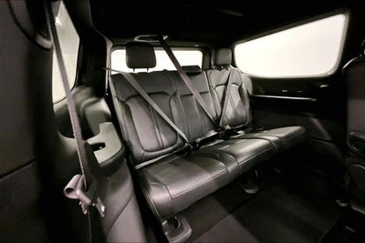2025 Jeep Wagoneer Series III 4x4 - Pano Roof - Htd/Cooled Leather - DVD