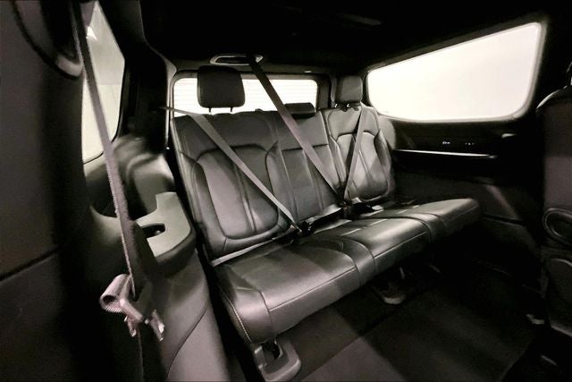 2025 Jeep Wagoneer Series III 4x4 - Pano Roof - Htd/Cooled Leather - DVD