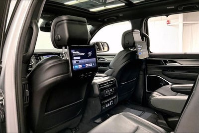 2025 Jeep Wagoneer Series III 4x4 - Pano Roof - Htd/Cooled Leather - DVD