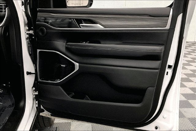 2024 Jeep Wagoneer Series III 4X4-Heated/Cooled Seats-Panoramic Roof