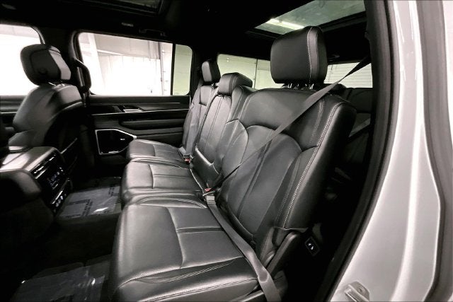 2024 Jeep Wagoneer Series III 4X4-Heated/Cooled Seats-Panoramic Roof