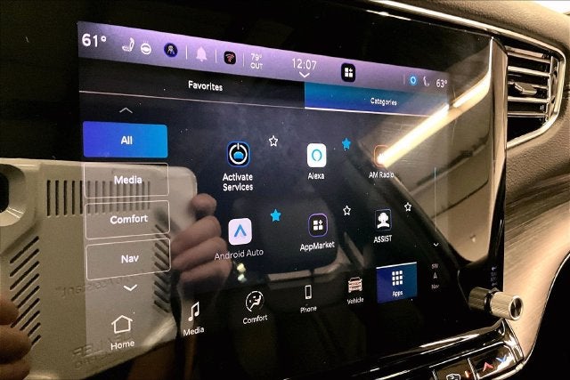 2024 Jeep Wagoneer Series III 4X4-Heated/Cooled Seats-Panoramic Roof