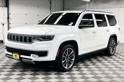 2023 Jeep Wagoneer Series III 4x4-Pano Roof-Adaptive Cruise-DVD