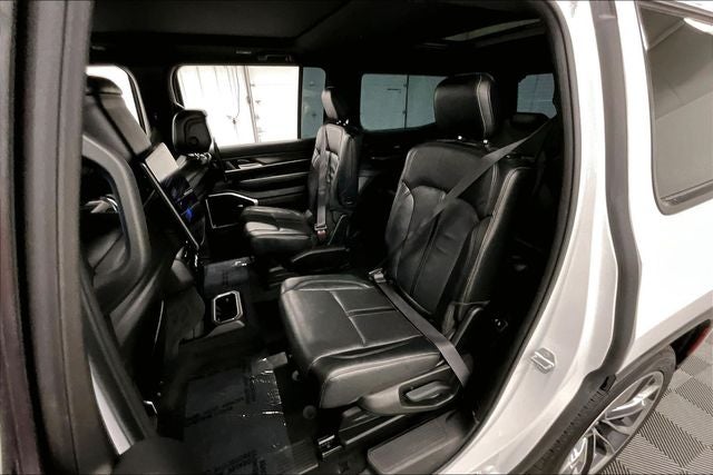 2023 Jeep Wagoneer Series III 4x4-Pano Roof-Adaptive Cruise-DVD