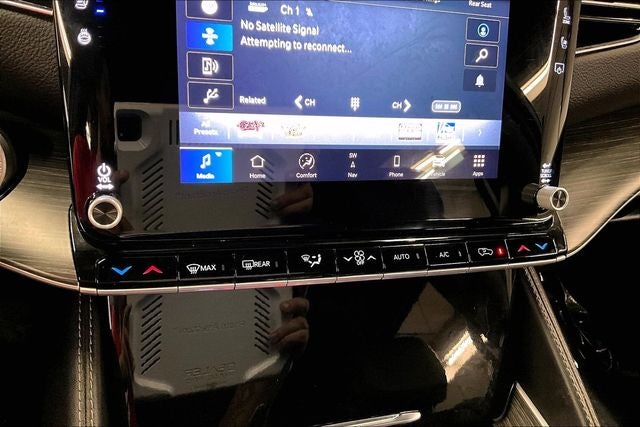 2023 Jeep Wagoneer Series III 4x4-Pano Roof-Adaptive Cruise-DVD