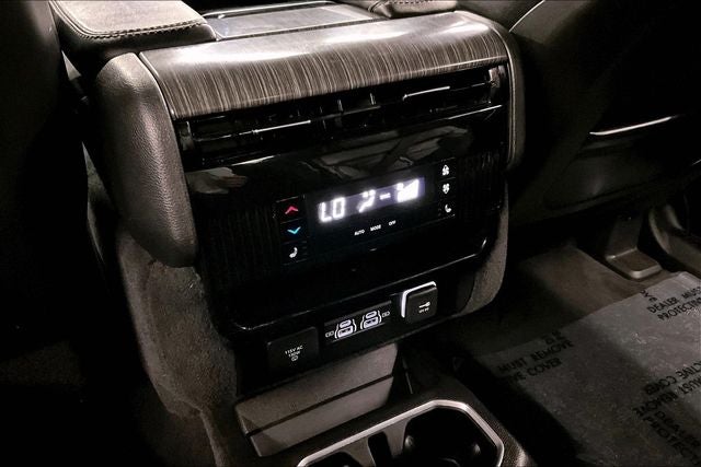 2023 Jeep Wagoneer Series III 4x4-Pano Roof-Adaptive Cruise-DVD