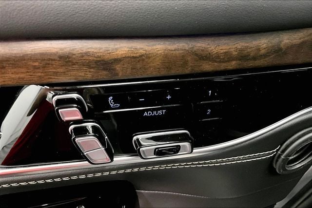 2022 Jeep Grand Wagoneer Series I 4x4 - Pano Roof - Htd/Cooled Massaging Leather