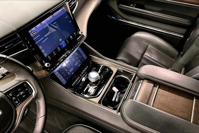 2023 Jeep Grand Wagoneer Series II 4x4 - Pano Roof - Htd/Cooled Massaging Leather