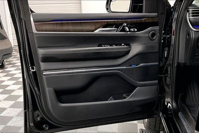 2023 Jeep Grand Wagoneer Series II 4x4 - Pano Roof - Htd/Cooled Massaging Leather