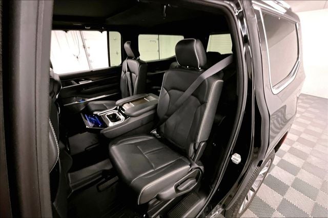 2023 Jeep Grand Wagoneer Series II 4x4 - Pano Roof - Htd/Cooled Massaging Leather