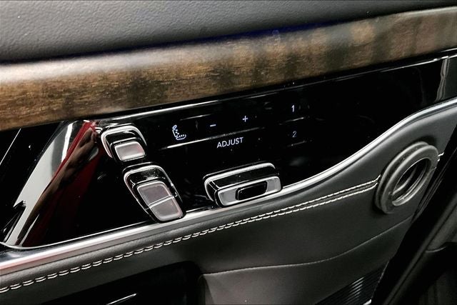 2023 Jeep Grand Wagoneer Series II 4x4 - Pano Roof - Htd/Cooled Massaging Leather