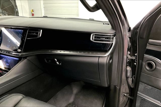 2024 Jeep Grand Wagoneer Series II