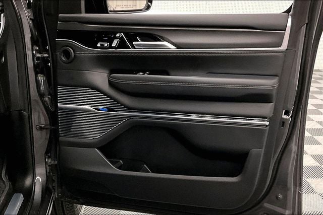 2024 Jeep Grand Wagoneer Series II